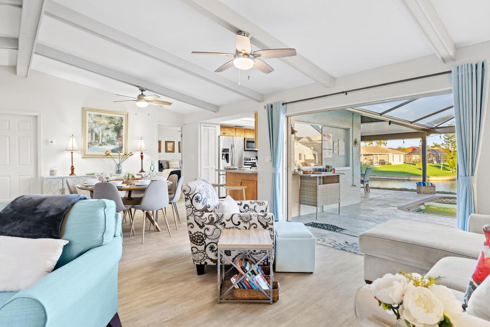 Serenity Waterfront Villa With King Suite, Private Pool, Great Lanai Enclosure And Long Water Views Cape Coral Exterior foto